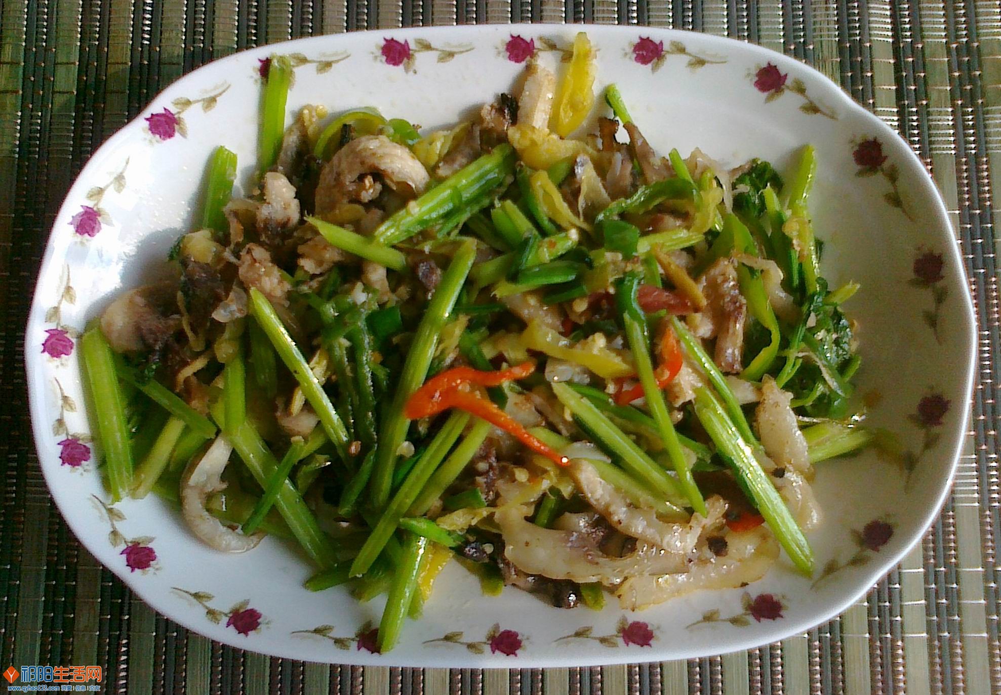 酸辣牛杂.jpg