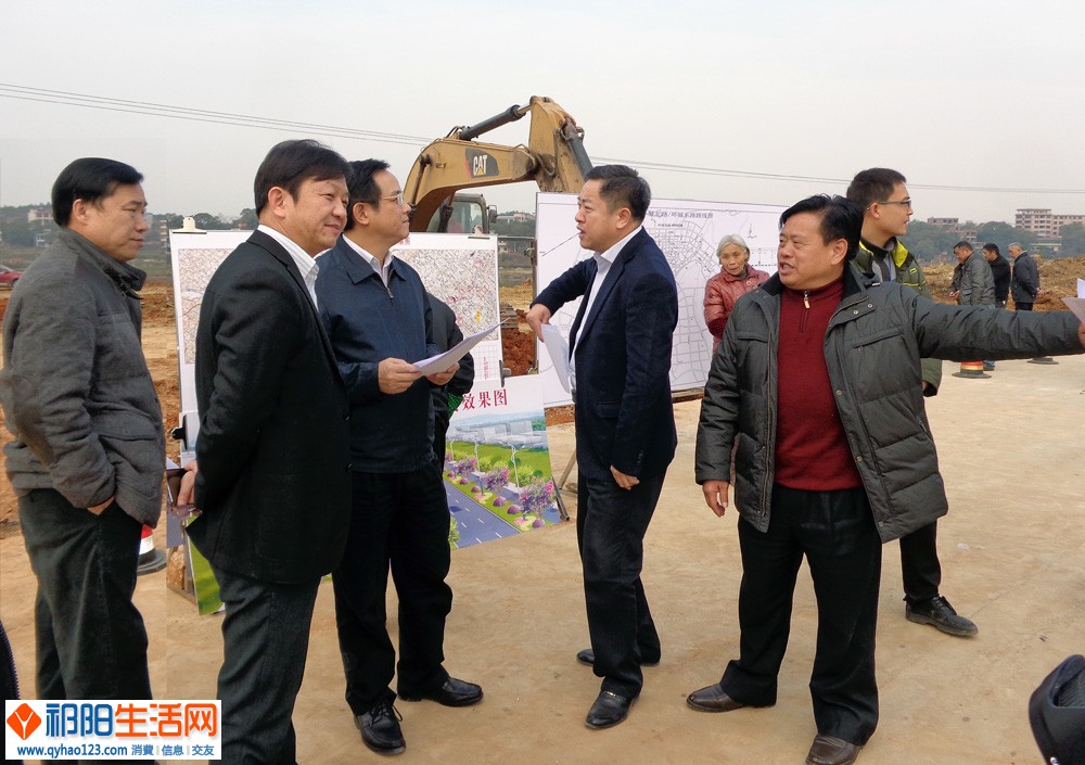 20141219向曙光视察祁冷公路02.jpg