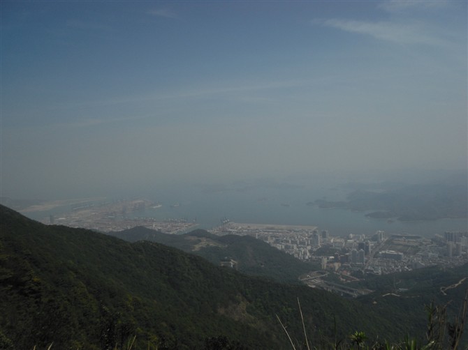 鹏城第一峰.jpg