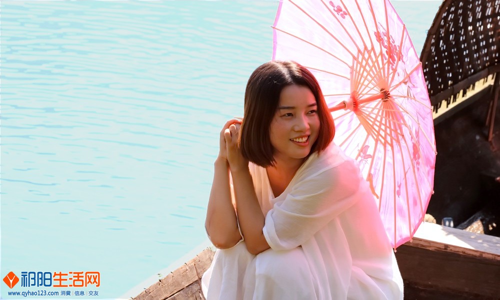《回眸》.jpg