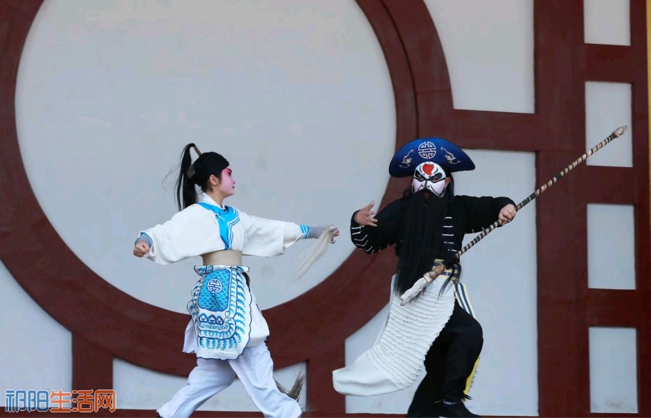 uFRWWtZlUo9b.jpg