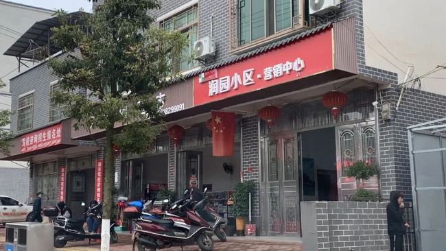 下载 (2).jpg