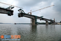 《见证》--高铁建设纪实